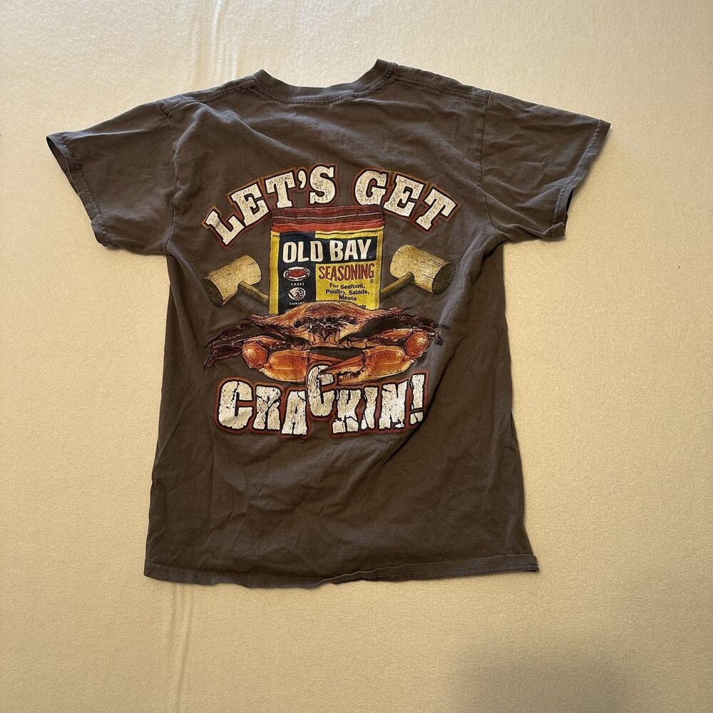 Old Bay Seasoning Crab LETS GET CRACKIN' T-Shirt Small Maryland Grey - Pre-own